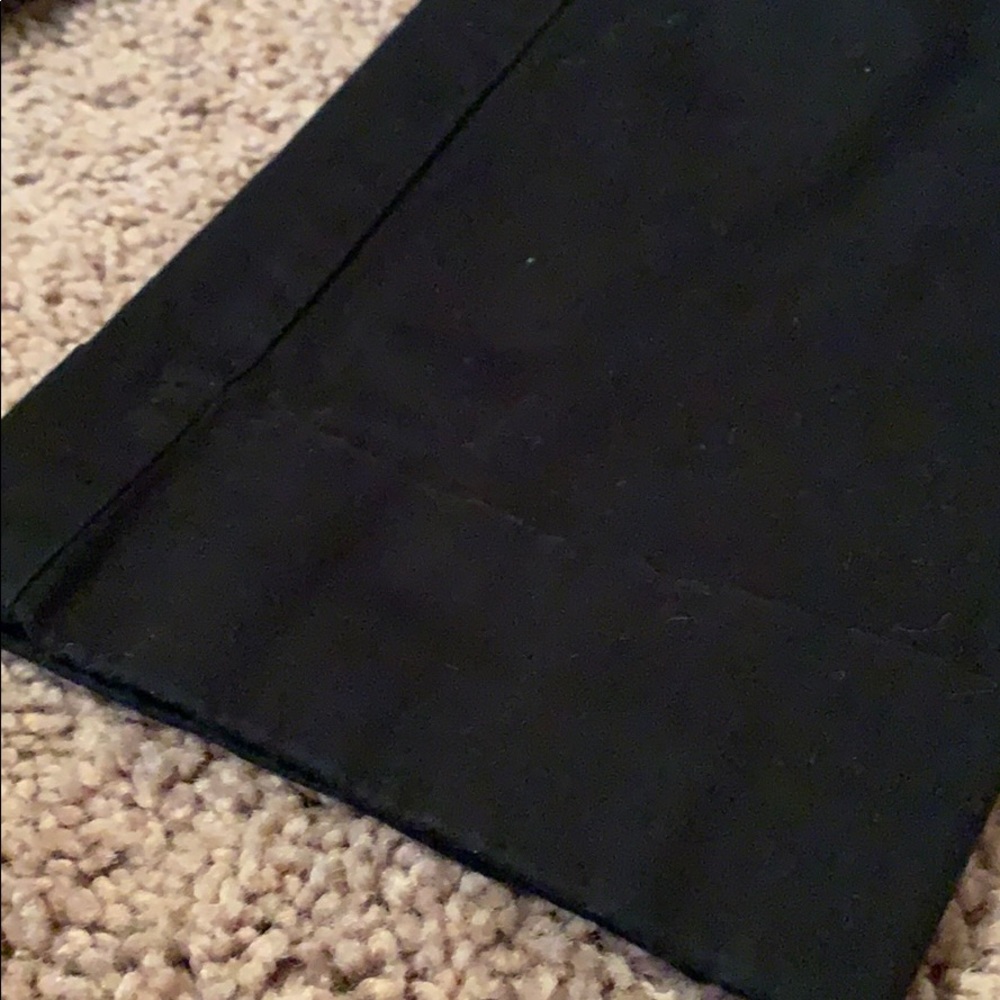 Capris - Picture 6 of 6